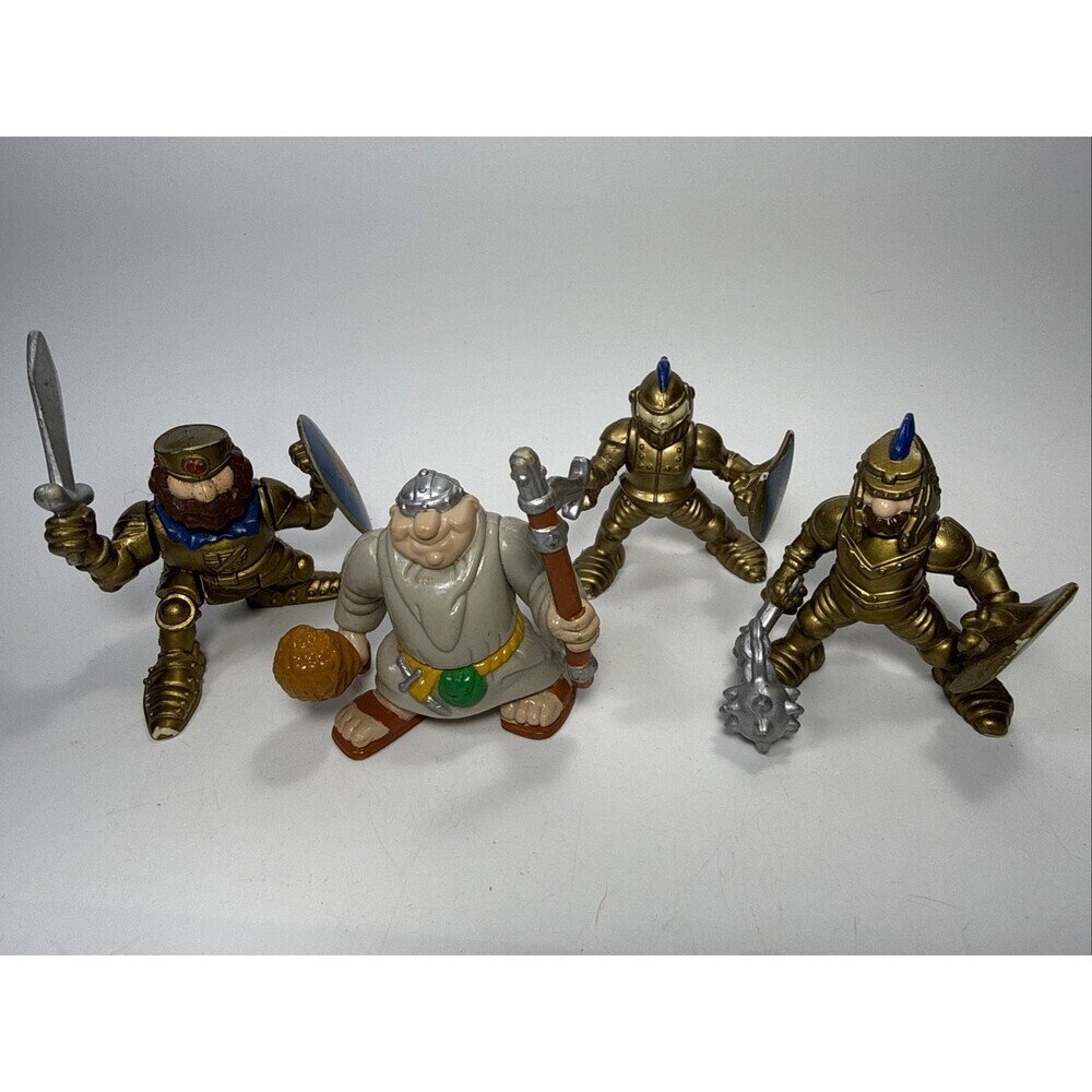 1994 3 Gold Knights Fisher Price Great Adventures Castle & Fryer Tuck K3